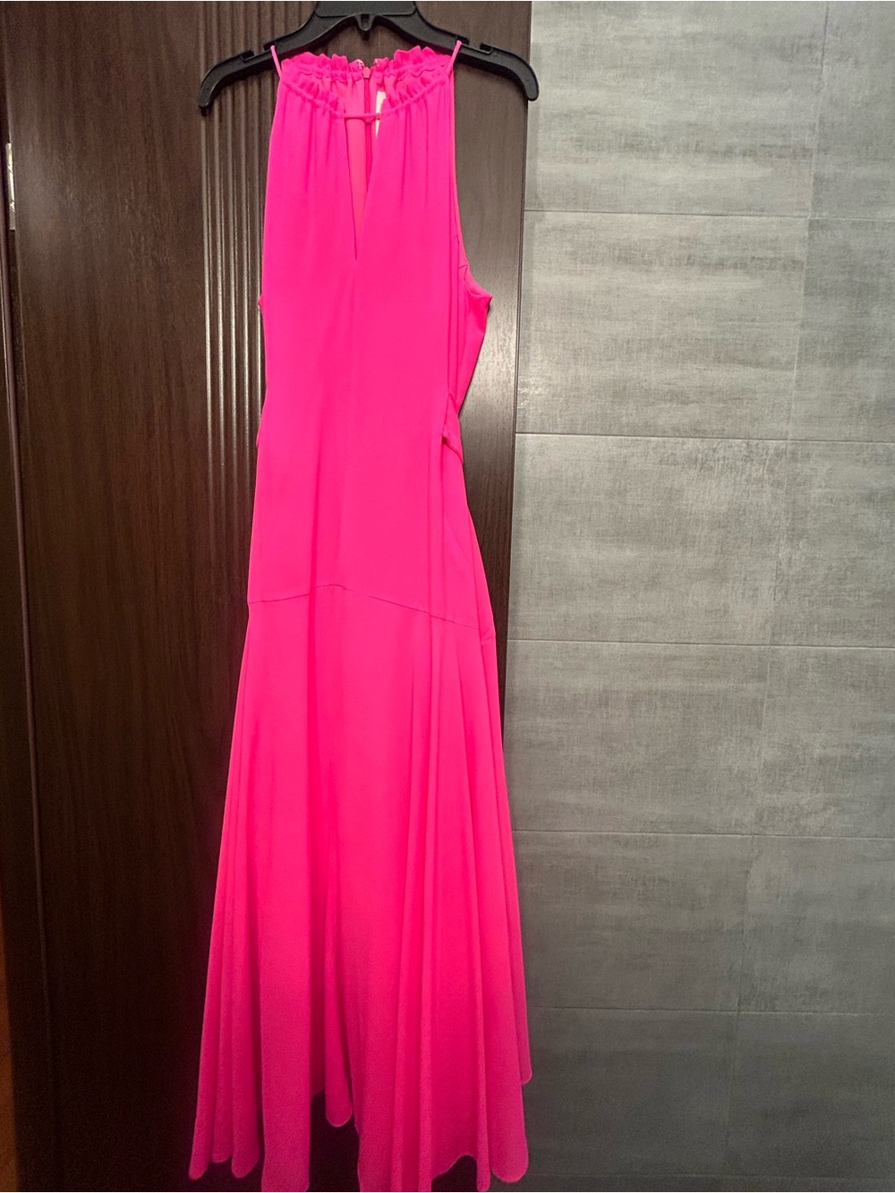 Rachel Roy Sleeveless Hot Pink Maxi Dress - Elegant Halter Neck with Slits